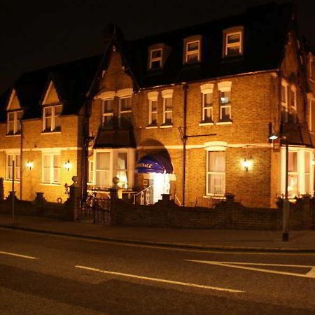Kirkdale Hotel كرويدون المظهر الخارجي الصورة