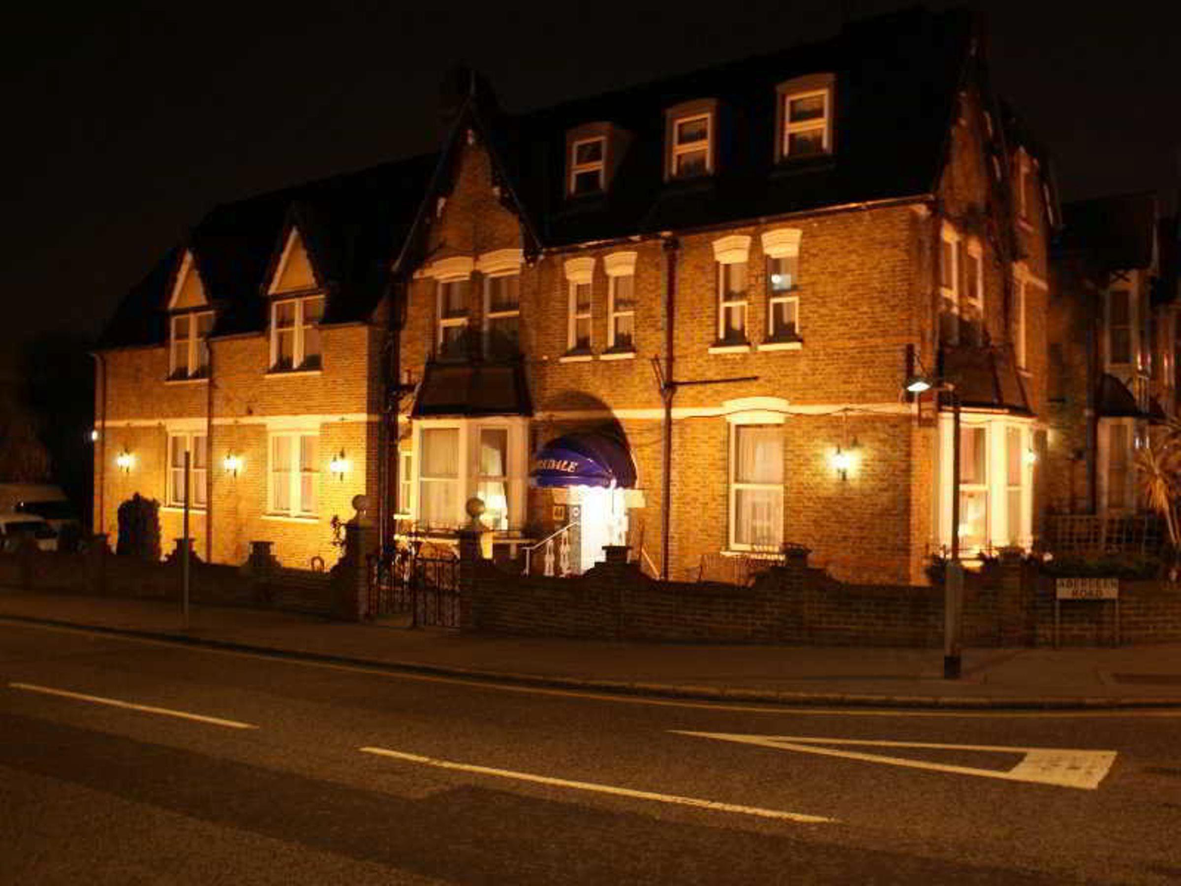 Kirkdale Hotel كرويدون المظهر الخارجي الصورة